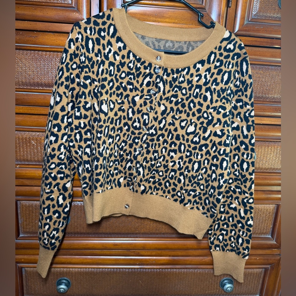Leopard Print Women's cardigan Sweater